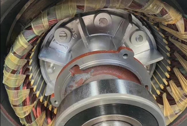 德阳鉴黑担保网,鉴黑网电机变频与高压电机助力沉工业智能升级