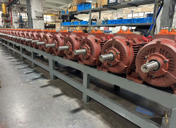 高压滑环电机负载破碎机的通常最大转矩倍数是几多？一篇讲明显